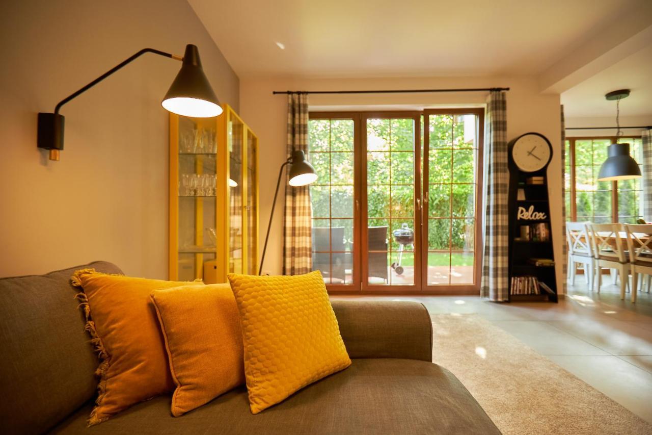 Seayou Yellow House Villa Rogowo  Exteriör bild
